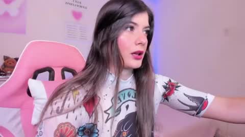 Snapshot of katys_world chatting on 05-01-26, 10:25 Katy online show from 05-01-26, 10:25