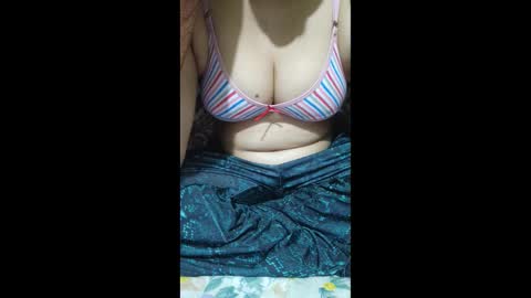kaurharnoor online show from 11-08-25, 03:34