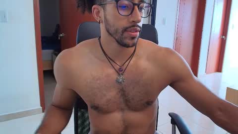 Snapshot of kaurilop chatting on 02-27-25, 05:04 Kauri Lop online show from 02-27-25, 05:04