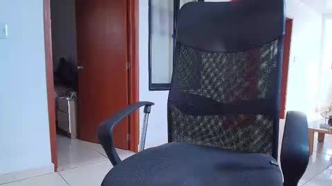 Kauri Lop online show from 11-29-25, 04:10