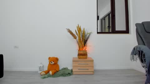 Snapshot of kaya_kiss chatting on 03-07-25, 10:24 Kaya online show from 03-07-25, 10:24