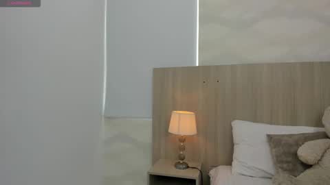   online show from 11-10-25, 11:20