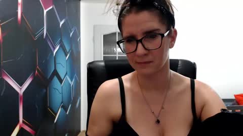 Snapshot of kayalips chatting on 12-11-24, 09:45 KayaLips online show from 12-11-24, 09:45