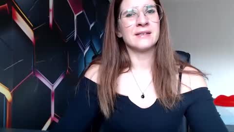 Snapshot of kayalips chatting on 12-19-24, 08:45 KayaLips online show from 12-19-24, 08:45