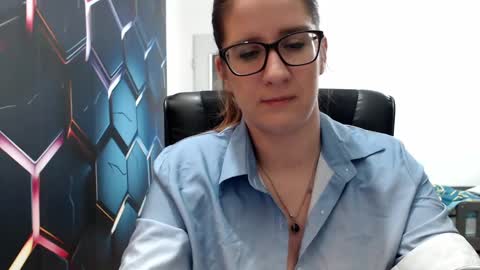 Snapshot of kayalips chatting on 12-29-24, 03:57 KayaLips online show from 12-29-24, 03:57