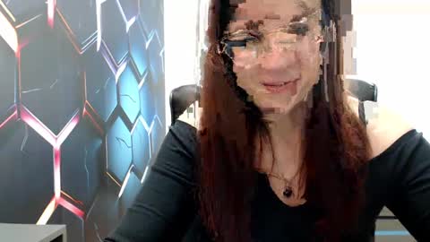 Snapshot of kayalips chatting on 01-12-25, 06:27 KayaLips online show from 01-12-25, 06:27