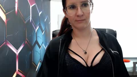 Snapshot of kayalips chatting on 01-19-25, 06:32 KayaLips online show from 01-19-25, 06:32