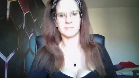 Snapshot of kayalips chatting on 09-21-25, 02:19 KayaLips online show from 09-21-25, 02:19