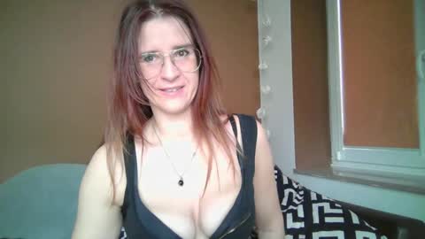 Snapshot of kayalips chatting on 10-14-25, 06:36 KayaLips online show from 10-14-25, 06:36