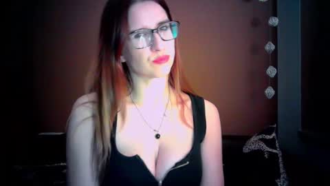 Snapshot of kayalips chatting on 10-30-25, 04:52 KayaLips online show from 10-30-25, 04:52