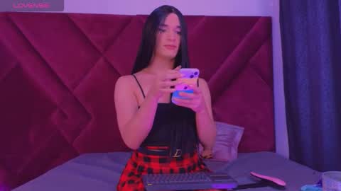 Cattleya stone online show from 10-22-25, 05:41