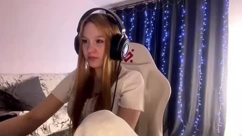 Amia online show from 03-17-26, 05:49