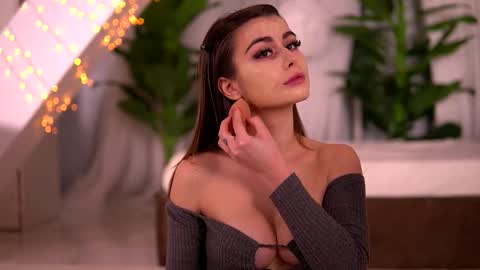 kaylabray online show from 02-12-26, 04:51