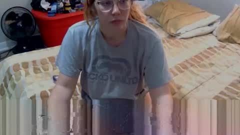 Snapshot of kayleekakesnslim chatting on 06-10-26, 08:41 kaylee kakes online show from 06-10-26, 08:41