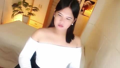 Y O U R        F U T U R E       K A Y L E E  online show from 12-02-25, 02:06