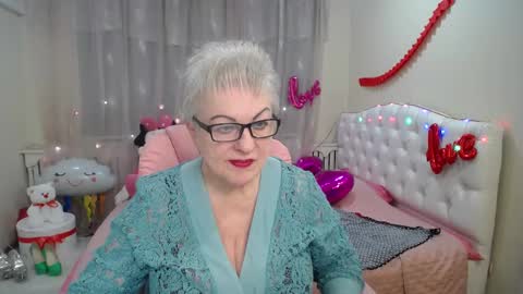 kaylesmoll online show from 03-11-25, 10:53