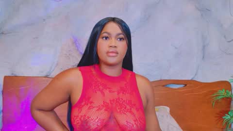 Snapshot of kaylie_mitchel chatting on 11-02-25, 02:08 KAYLIE online show from 11-02-25, 02:08