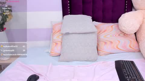 Snapshot of kaylin_jann chatting on 02-27-25, 01:48 Kaylin Jann online show from 02-27-25, 01:48