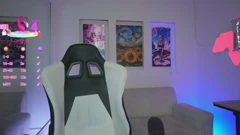 Kayra online show from 11-13-25, 12:04