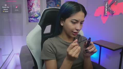 Kayra online show from 11-25-25, 12:05