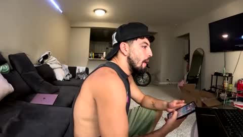 Snapshot of kaythepetiteblonde chatting on 09-25-25, 08:56 kaythepetiteblonde online show from 09-25-25, 08:56