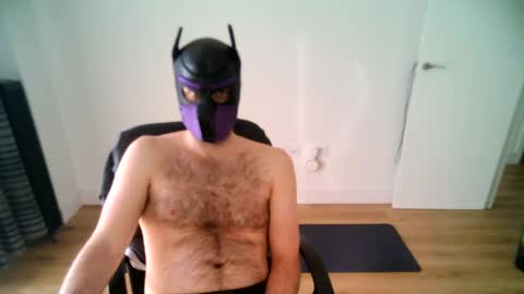 Neon online show from 02-26-25, 04:56