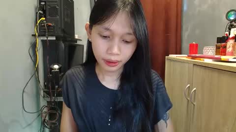 Its me Cora online show from 10-24-25, 03:58