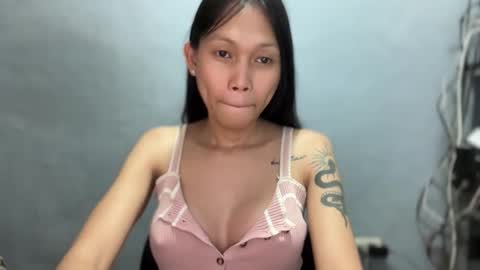 Its me Cora online show from 04-08-26, 10:04