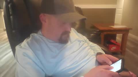 kchristi325 online show from 02-05-25, 12:10