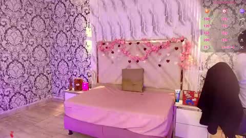 Snapshot of keahi_tay chatting on 05-15-26, 11:39 keahi online show from 05-15-26, 11:39