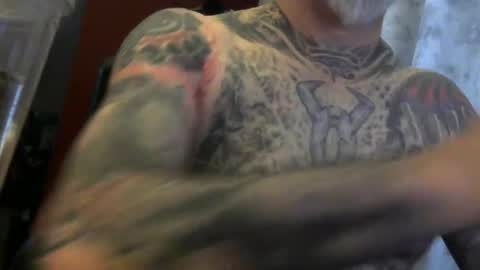 Snapshot of keeeeeeeeeeeeef chatting on 10-25-25, 02:56 keeeeeeeeeeeeef online show from 10-25-25, 02:56