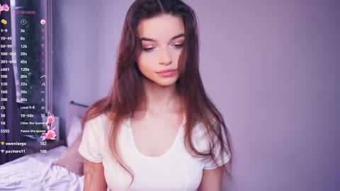 Lulu online show from 07-03-26, 01:39