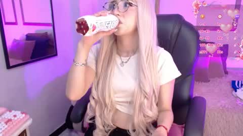    online show from 03-28-26, 03:39