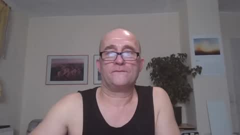 keilie1 online show from 12-24-24, 10:06