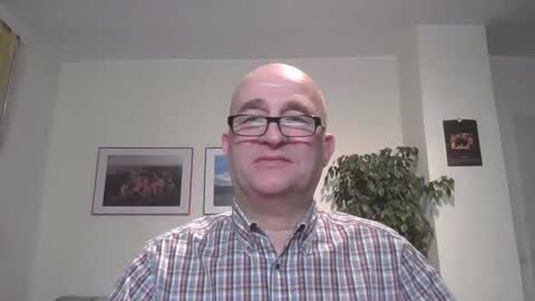 keilie1 online show from 01-01-25, 06:06