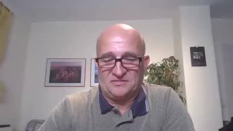 keilie1 online show from 10-04-25, 09:24