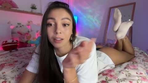 Snapshot of keirasworld chatting on 05-22-26, 12:18 keira online show from 05-22-26, 12:18