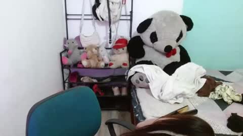 annie rosse16 online show from 10-28-25, 07:16