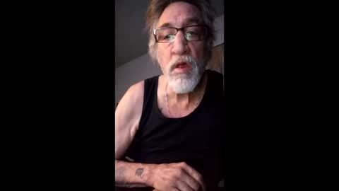 Snapshot of kellasjeffrey chatting on 02-02-26, 01:04 kellasjeffrey online show from 02-02-26, 01:04