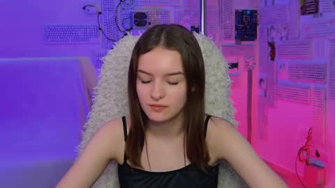 Snapshot of kelliebanshe chatting on 06-11-26, 08:12 kelliebanshe online show from 06-11-26, 08:12