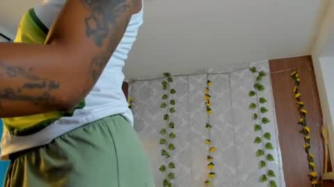 kelly__thomson online show from 07-20-26, 12:51