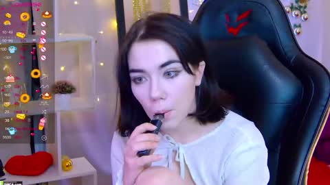 Kelly online show from 12-20-25, 12:01