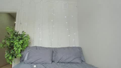 Snapshot of kelly_gerzikaaa chatting on 03-22-26, 04:27 kelly_gerzikaaa online show from 03-22-26, 04:27