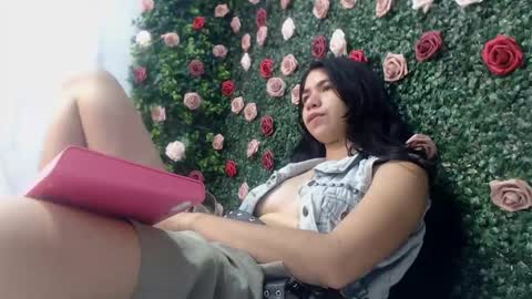 KEY online show from 10-24-25, 06:37