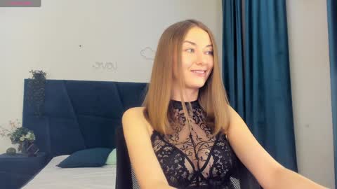 Kelly XO online show from 12-04-24, 02:04