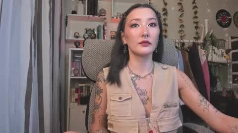 Leia online show from 10-05-25, 06:12