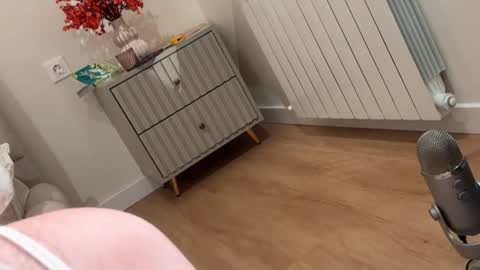 Kelly online show from 10-09-25, 09:18