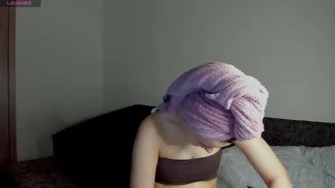 Im Kelly online show from 06-27-26, 08:25