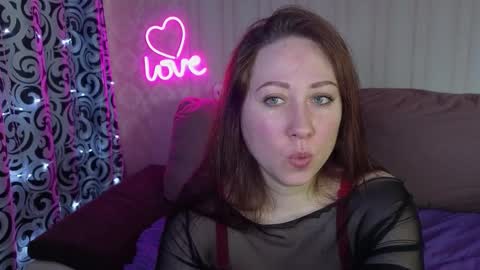 kellycrystall online show from 03-25-26, 02:28