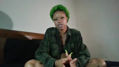 Kelly online show from 02-19-25, 02:44